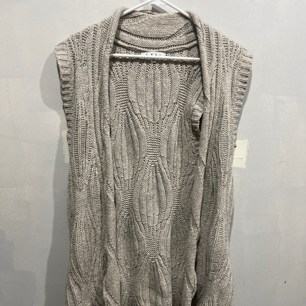Cabi Sleeveless Cardigan (M)